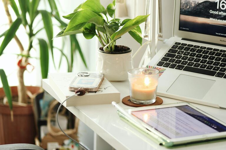 Tips for Creating a Relaxing Home Workspace to Boost Productivity and Well-Being
